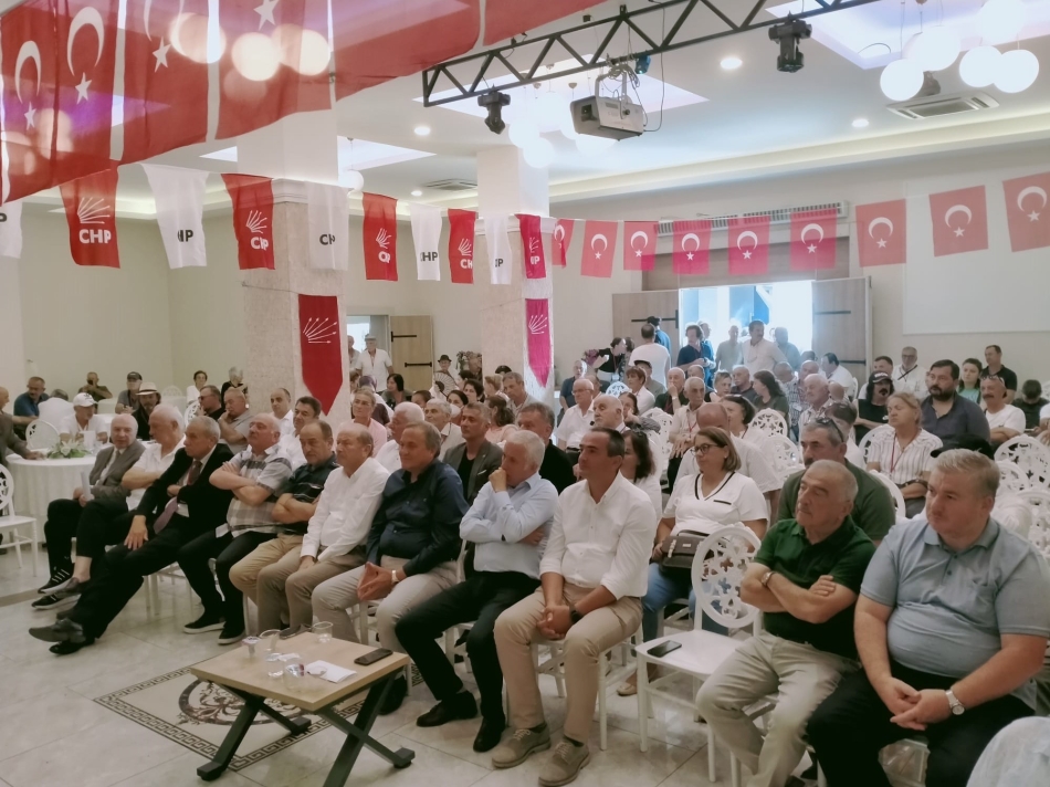 ÜNYE CHP'DE İSA MARAL GÜVEN TAZALEDİ CHP4