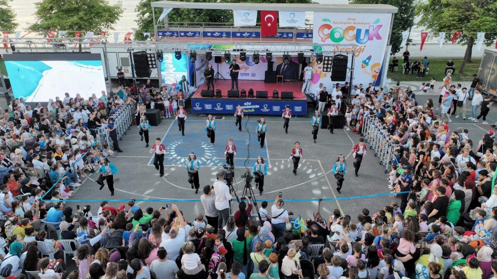 EN GÜZEL FESTİVAL BAŞLADI em