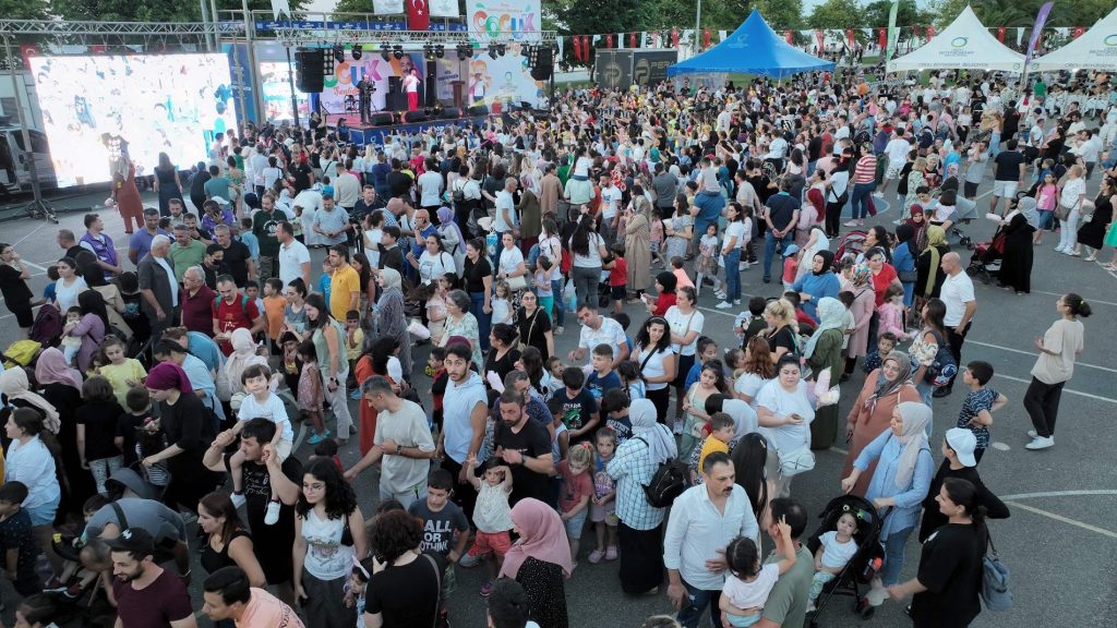 EN GÜZEL FESTİVAL BAŞLADI em1