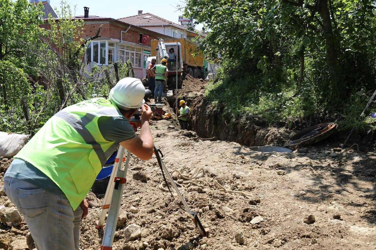 BÜYÜKŞEHİR İKİZCE’DE YOĞUN TEMPO İkizce ilçesinin yol ve su ihtiyacı