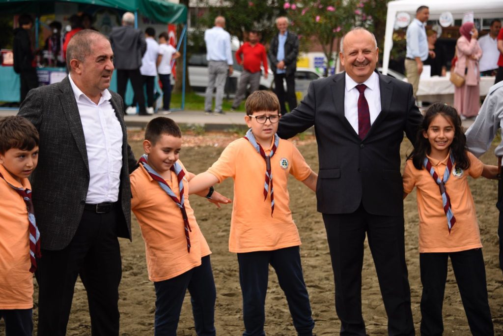 BAŞKAN TAVLI, “EĞİTİM DÖNEMİNDE GENÇLERİMİZİN HER ZAMAN YANINDAYIZ” E5