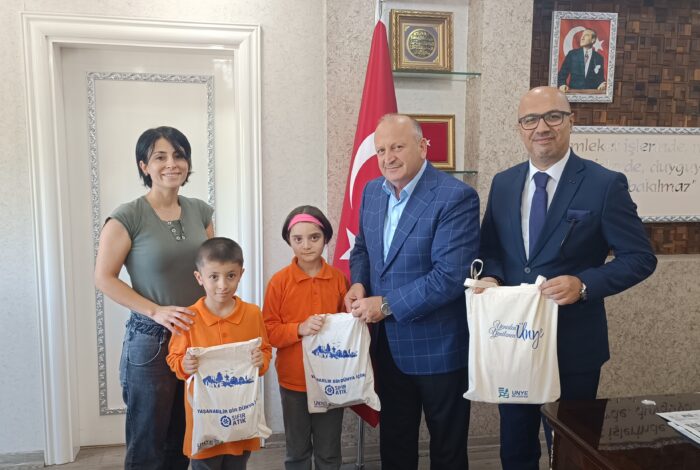 ÜNYE BELEDİYESİ ÇEVRECİ OKULLARI ÖDÜLLENDİRİYOR H2 3