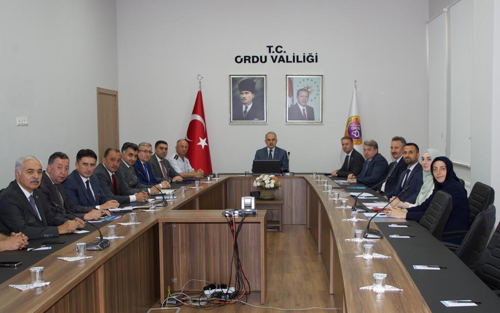 Üniversite Güvenliğine Yönelik Değerlendirme Toplantısı, Vali Erol’un Başkanlığında Yapıldı u 4