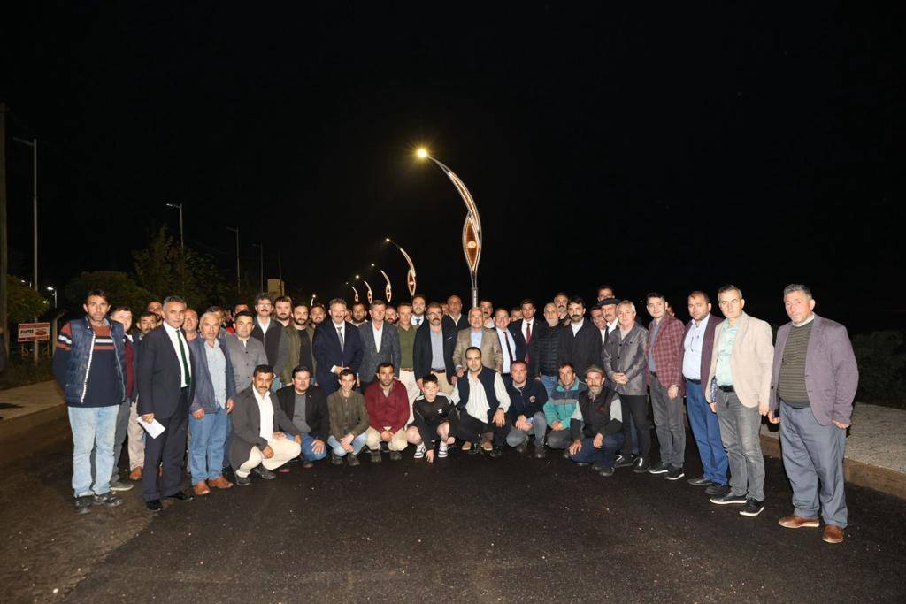 BAŞKAN GÜLER’E ÇATALPINAR’DA SEVGİ SELİ BA1