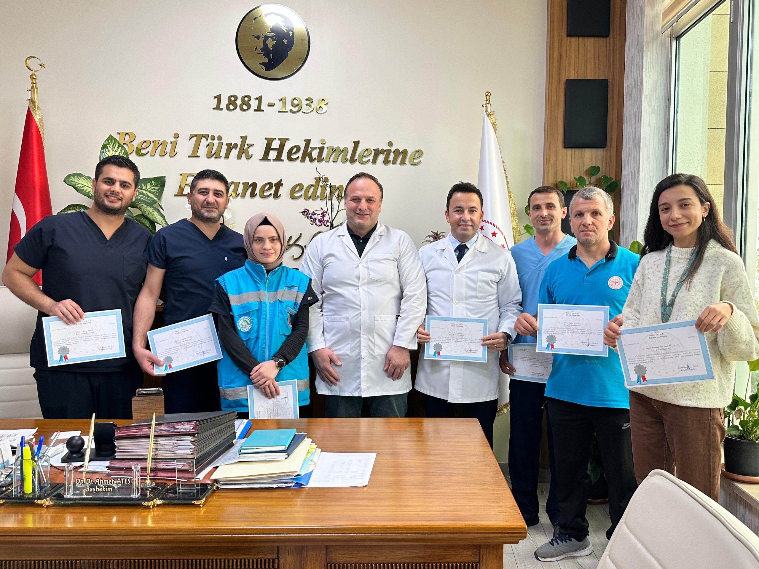Ordu İl Sağlık Müdürü Op.Dr.Dursun TÜZÜN depremde görev alan sağlık