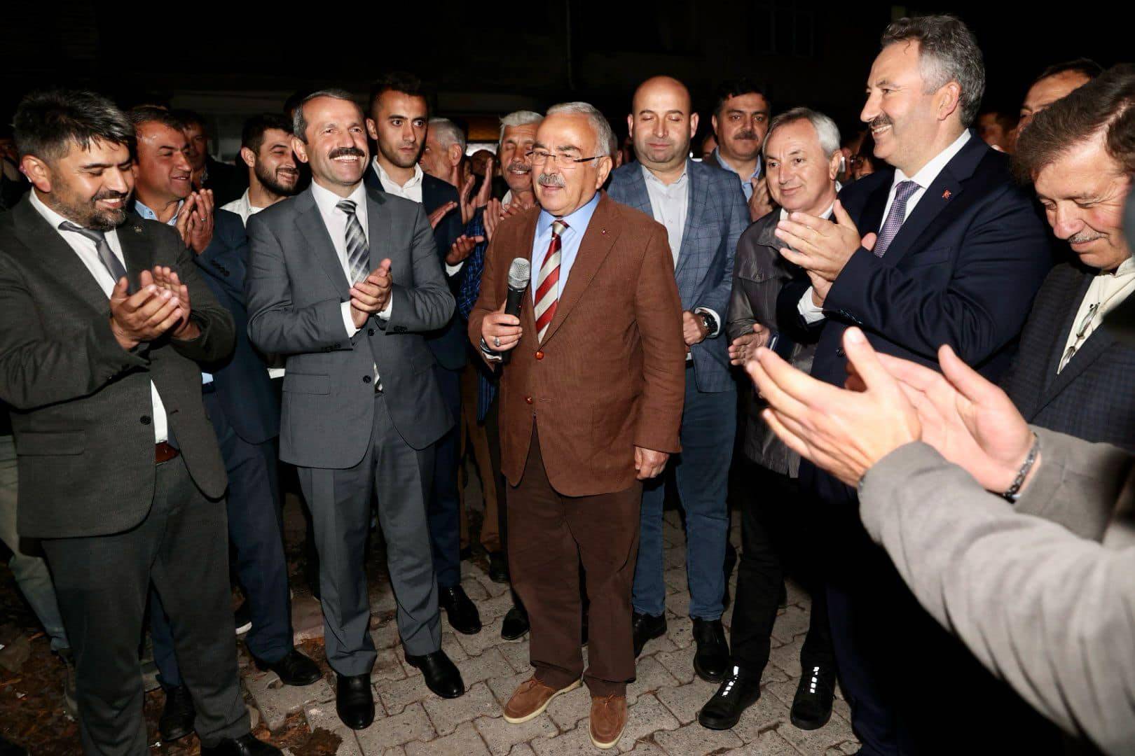 BAŞKAN GÜLER, AKKUŞ’TA BAŞKAN GÜLER, İLÇENİN EN ESKİ CADDESİ OLAN