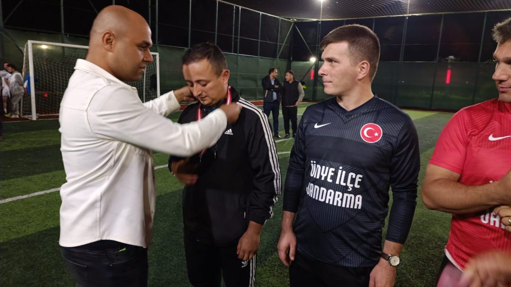 YÜZÜNCÜ YIL KUPASI SAHİBİNİ BULDU ku5
