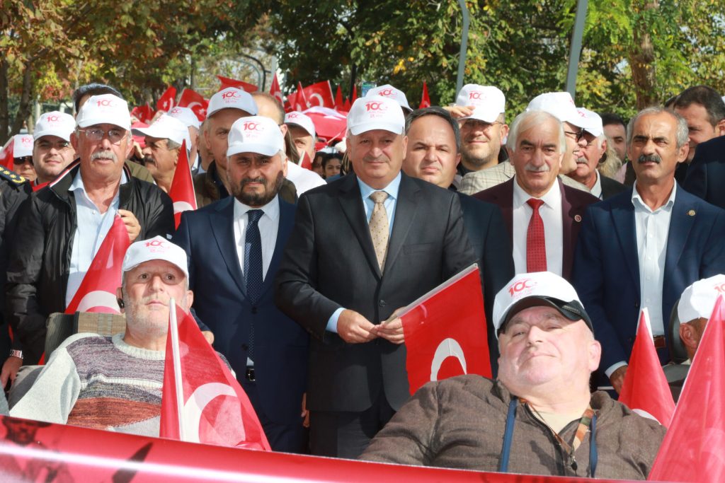 ÜNYE’DE YÜZÜNCÜ YIL COŞKUSU BAŞLADI yu 2