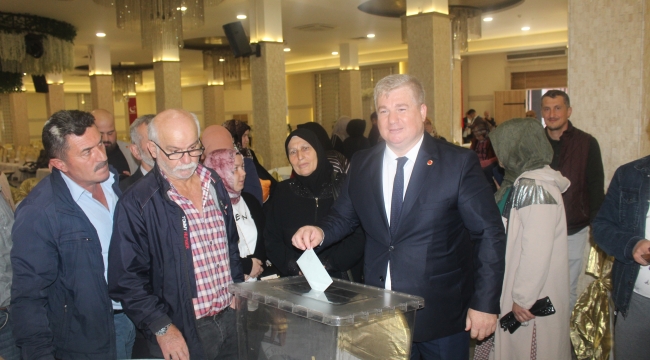 ÖZGÜR ŞAHİN GÜVEN TAZELEDİ O 2
