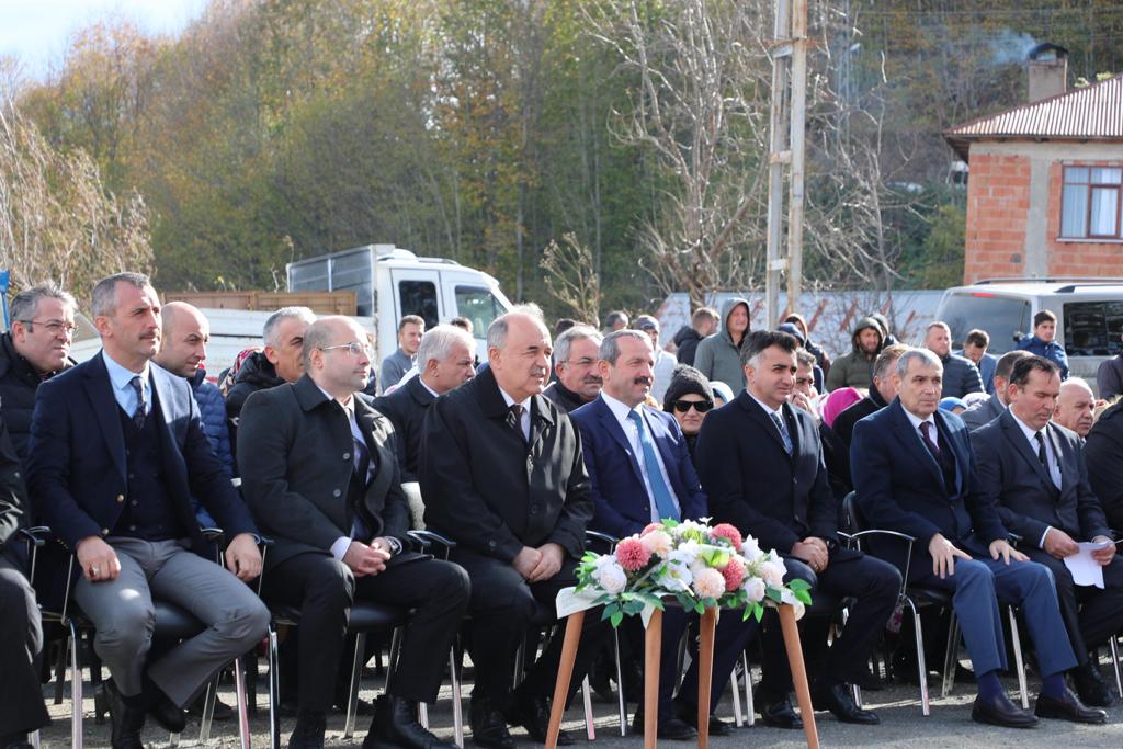 Akkuş İlçesinde Hayırsever Tarafından Yaptırılan İlkokul Törenle Açıldı ak1