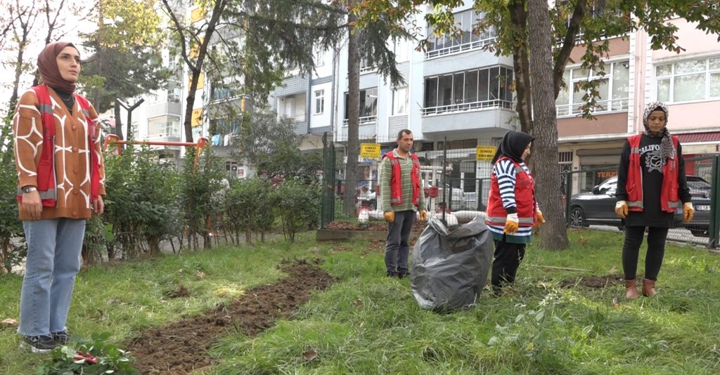 ÜNYE BELEDİYESİ’NDEN ATA’YA SAYGI DURUŞU at1