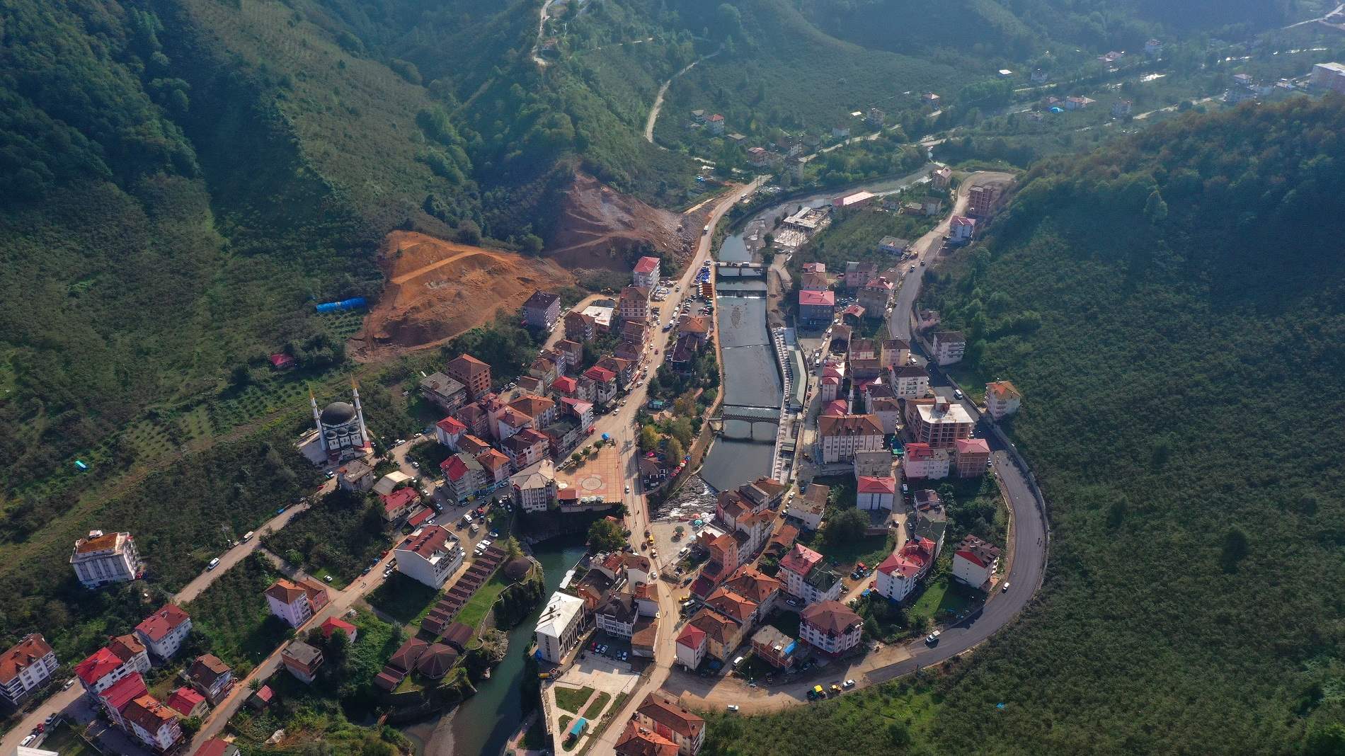 BÜYÜKŞEHİR, BİR HAYALİ GERÇEĞE DÖNÜŞTÜRDÜ İKİZCE İLÇESİ SEYMENLİ MAHALLE SAKİNLERİNİN