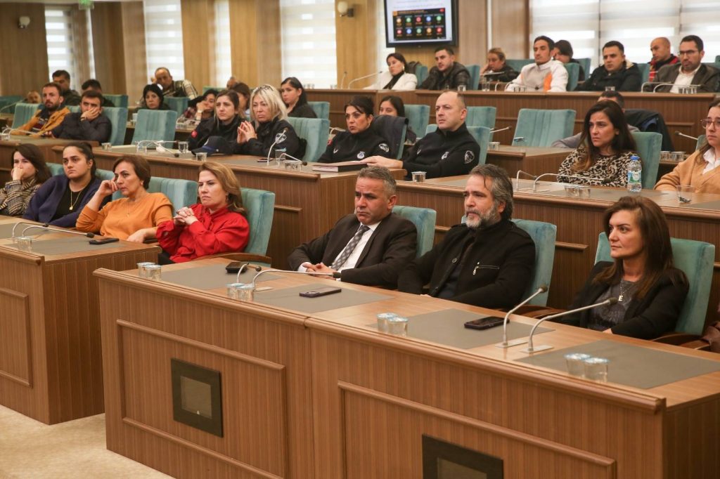 BÜYÜKŞEHİRİN PERSONELLERİ HER ALANDA EĞİTİM ALIYOR b4