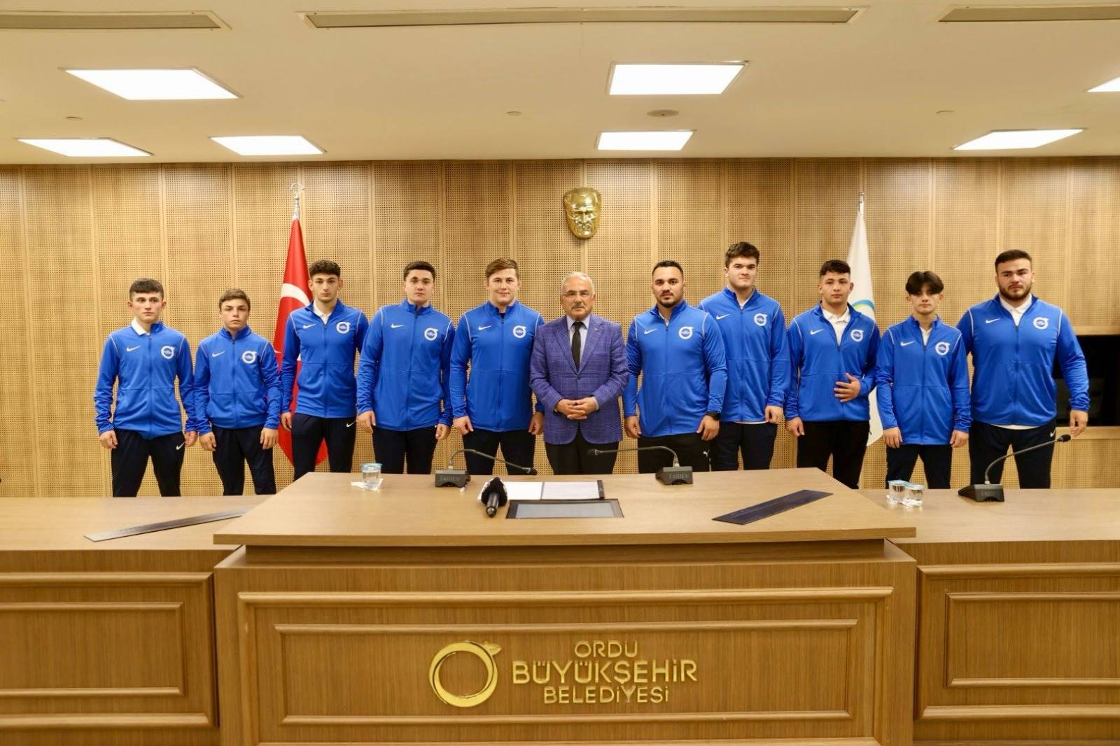 BÜYÜKŞEHİR SPORUN VE SPORCUNUN YANINDA 4.5 YILDA ULUSAL VE ULUSLARARASI