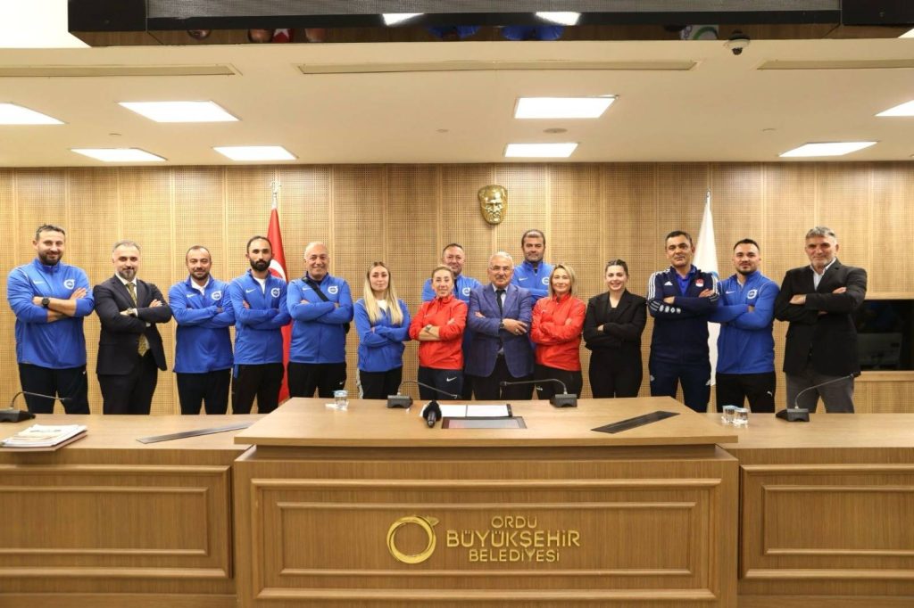 BÜYÜKŞEHİR SPORUN VE SPORCUNUN YANINDA bu2