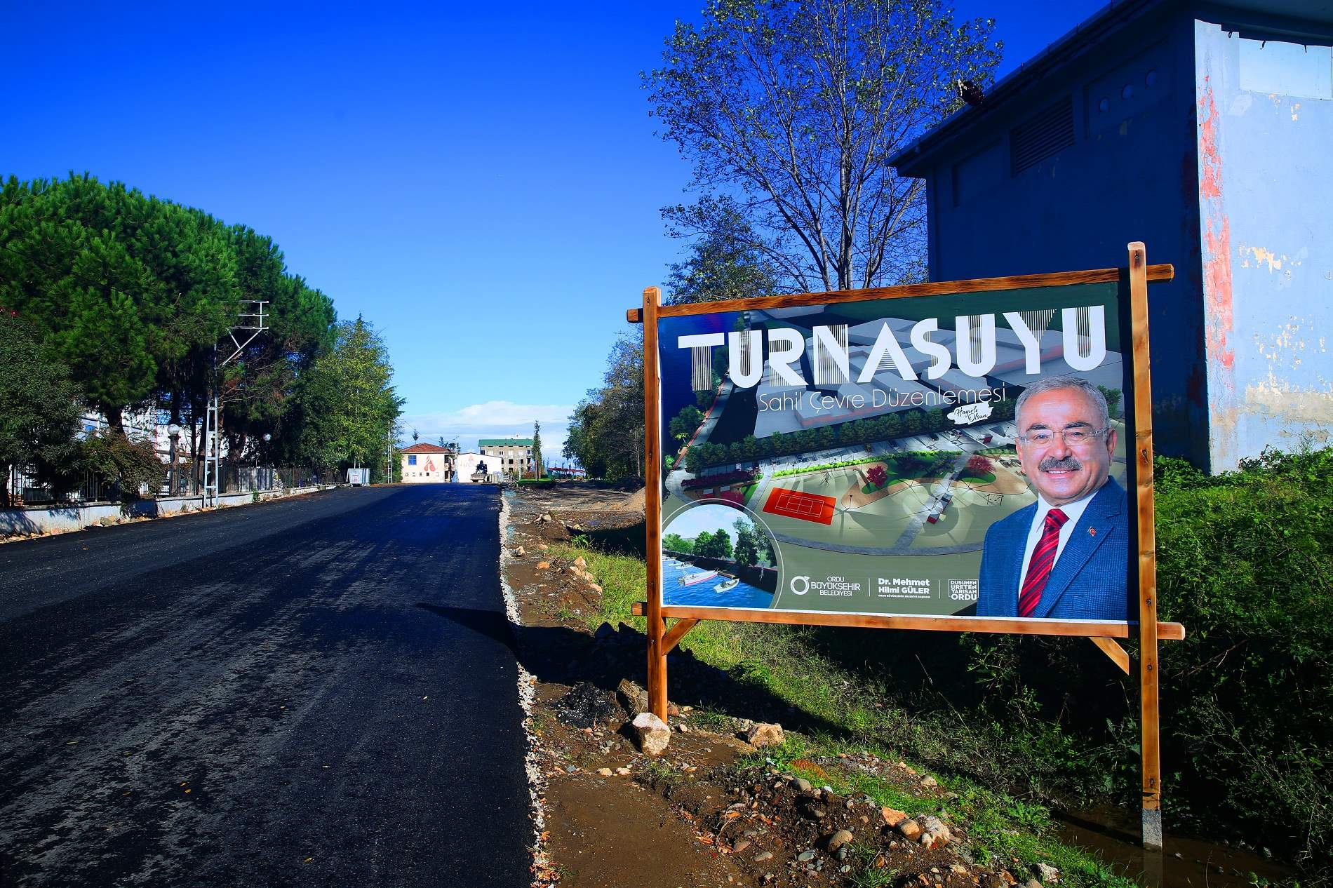 BÜYÜKŞEHİRDEN GÜLYALI’YA MODERN PARK TURNASUYU MAHALLESİ’NDE DENİZE VE IRMAĞA SIFIR
