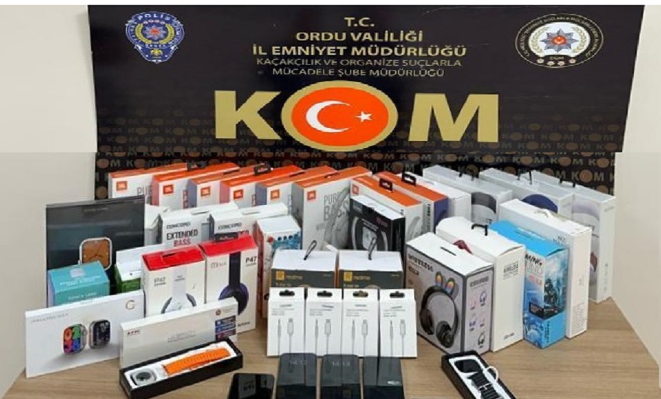 KAÇAK CEP TELEFONU OPERASYONU kom