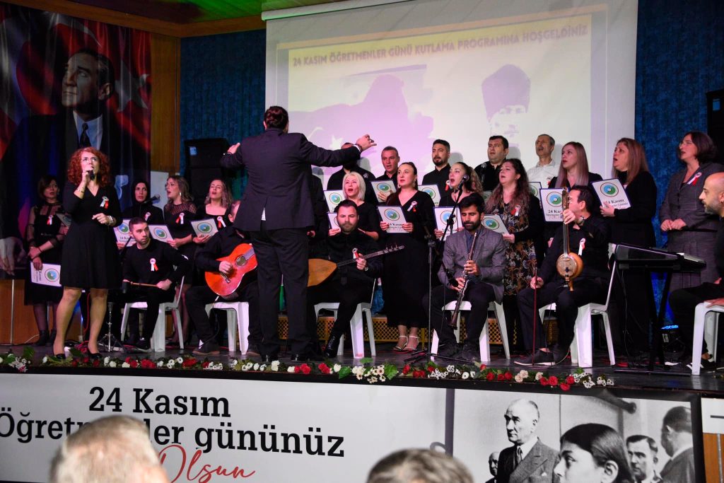 ÜNYE’DE 24 KASIM ÖĞRETMENLER GÜNÜ KUTLANDI og 1