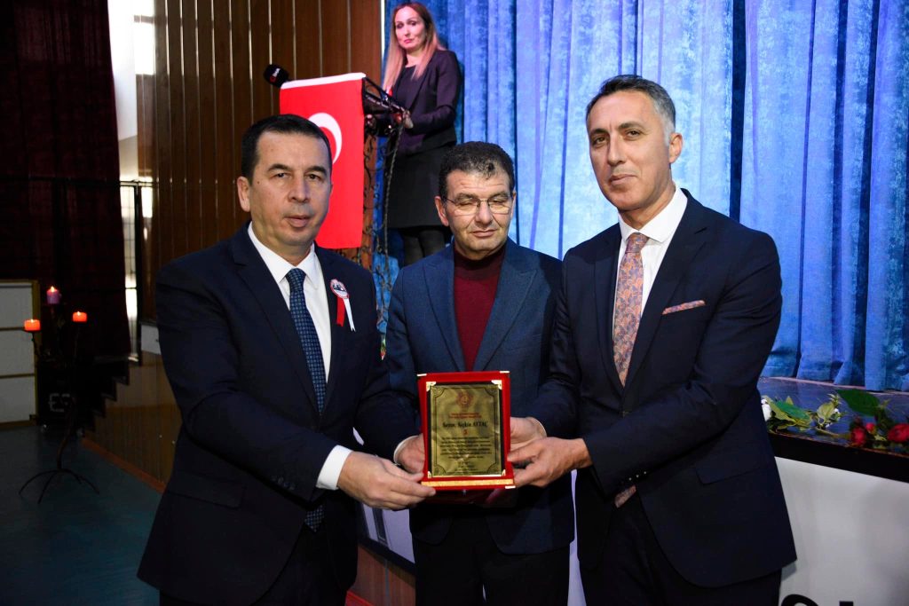 ÜNYE’DE 24 KASIM ÖĞRETMENLER GÜNÜ KUTLANDI og1 1