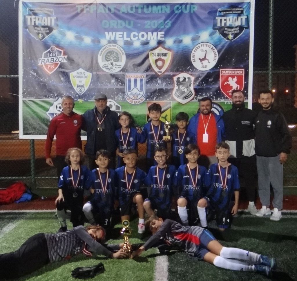 ÜFK TFPAIT’TE KUPALARI TOPLADI! u2 1