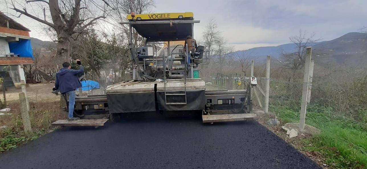 KUMRU TEKKE-GÖKÇELİ YOLU SICAK ASFALTA KAVUŞUYOR Ordu Büyükşehir Belediye Başkanı