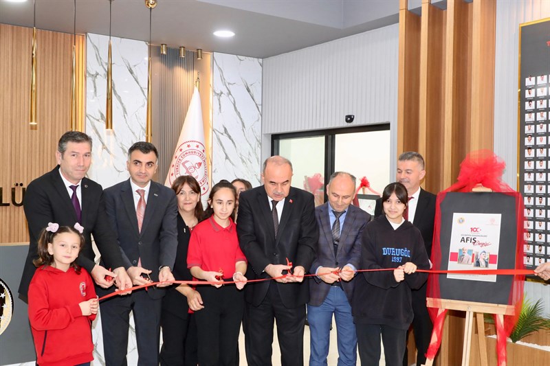 Afiş Tasarım Sergisi Açıldı a3 1