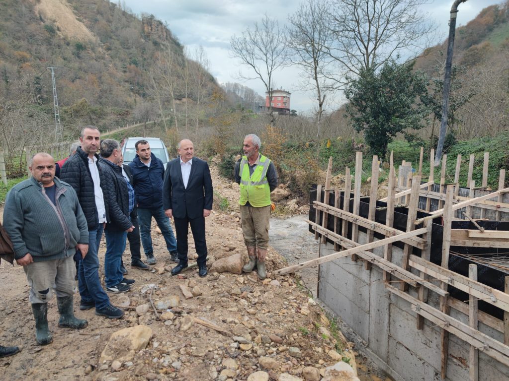 ÜNYE BELEDİYESİ’NDEN SU TAŞKINLARINA KALICI ÇÖZÜM a6