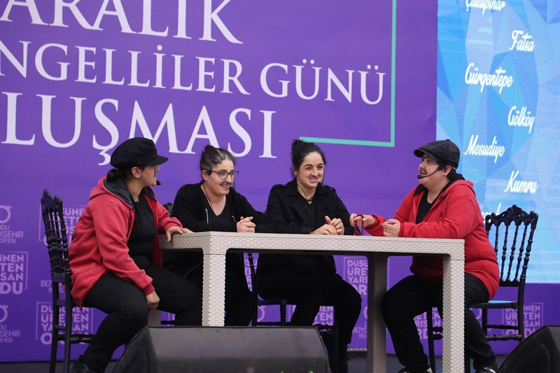 Vali Erol, Engelli Bireylerimizle Bir Arada Oldu aa4