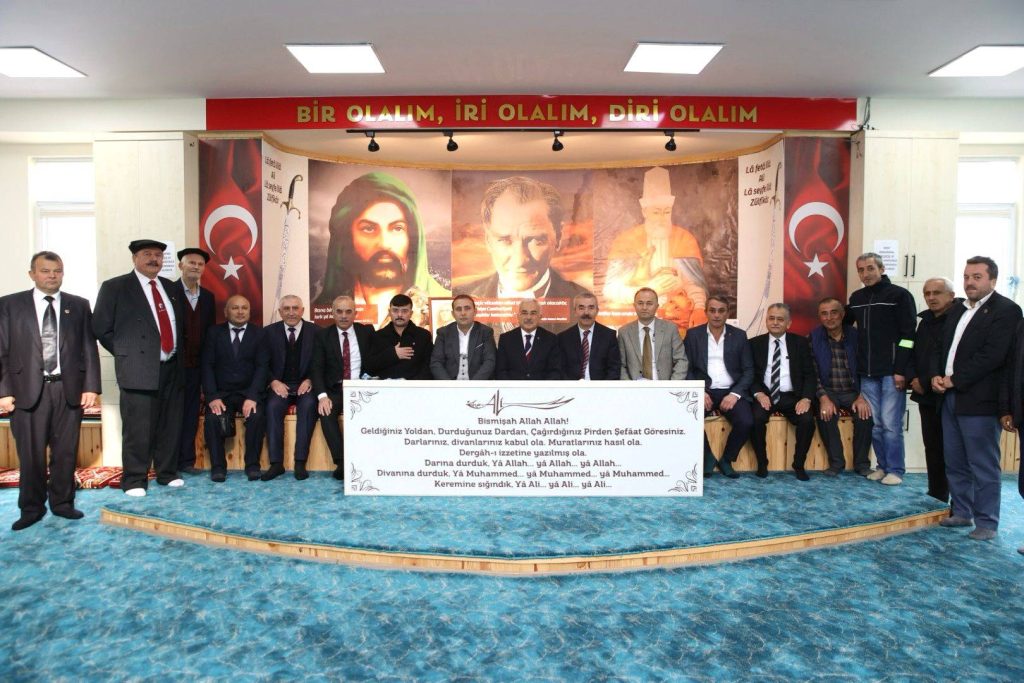 BÜYÜKŞEHİR BELEDİYESİNCE TAMAMLANAN CEMEVİNİN AÇILIŞI YAPILDI cem2