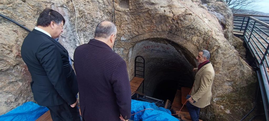 ÜNYE KALESİ YENİ YILLA BİRLİKTE TURİZME AÇILACAK d11