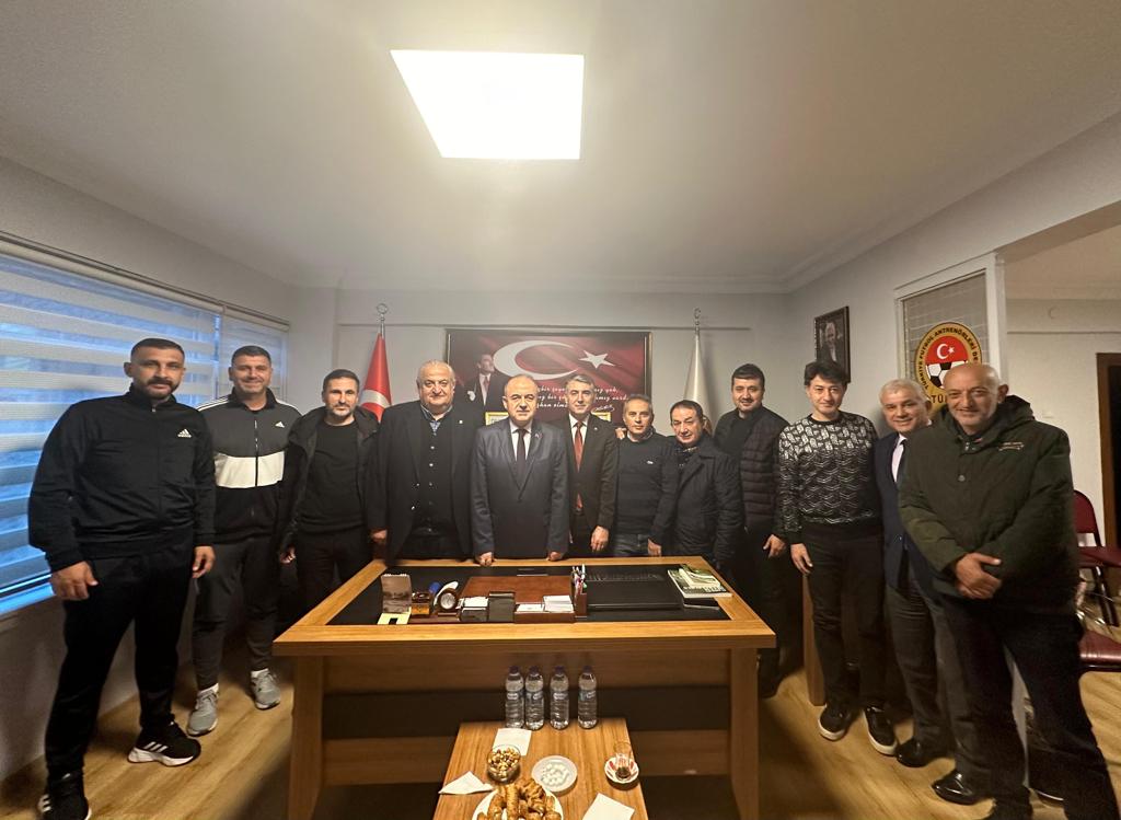 Vali Erol, İade-i Ziyaretlerine Devam Etti va1