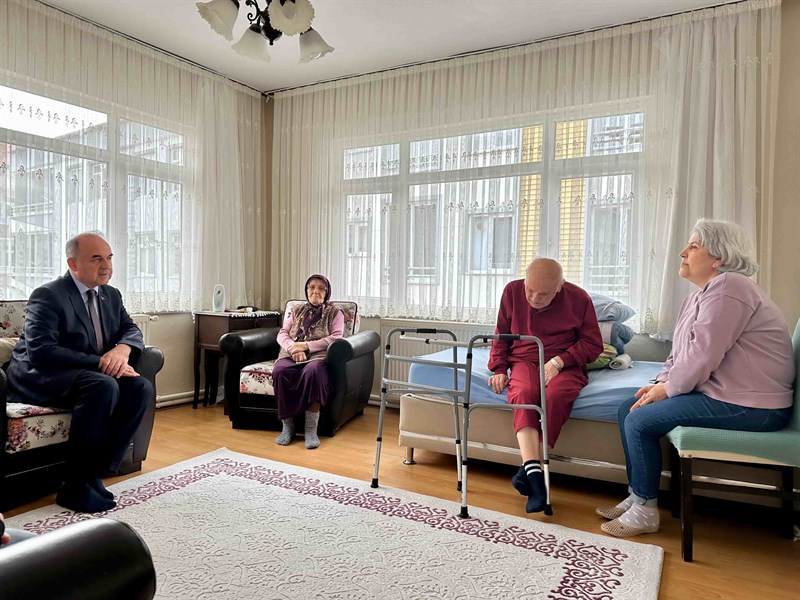 Vali Erol, Hane Ziyaretlerini Bugün de Sürdürdü E3