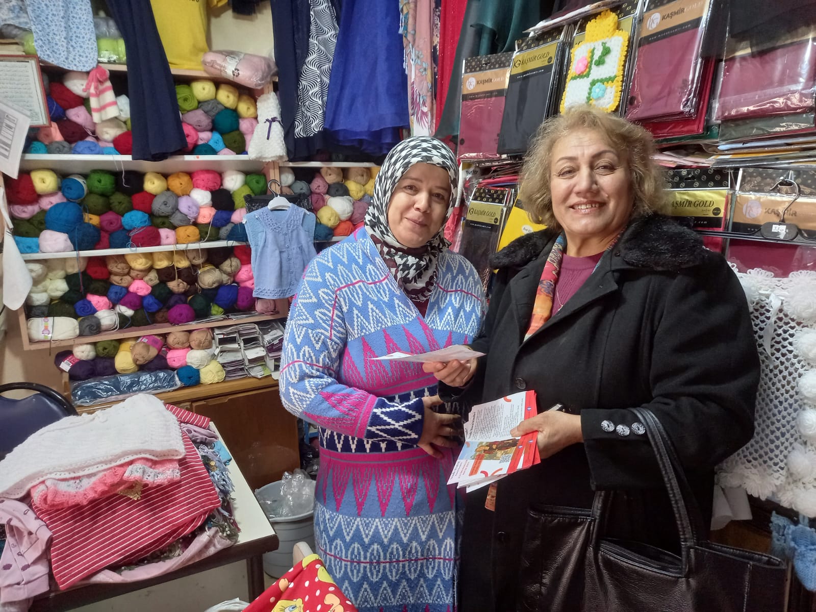 “Mahallemize kadın eli değsin, değişim her köşede hissedilsin” sloganıyla, Mart