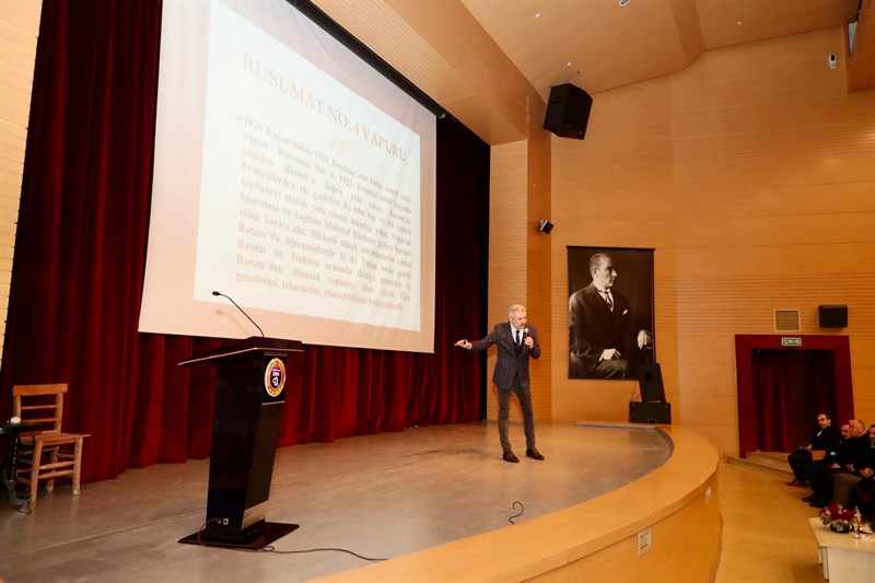 “Milli Mücadele Döneminde Ordu ve Rüsumat No:4 Gemisi” Konulu Konferans Düzenlendi a4 1