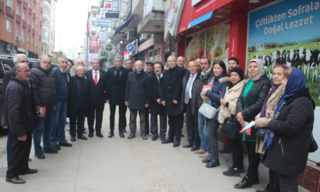 BAŞKAN ADAYI ÖZTÜRK, SEÇİM ÖNCESİ SAHADA HIZ KESMİYOR ch3