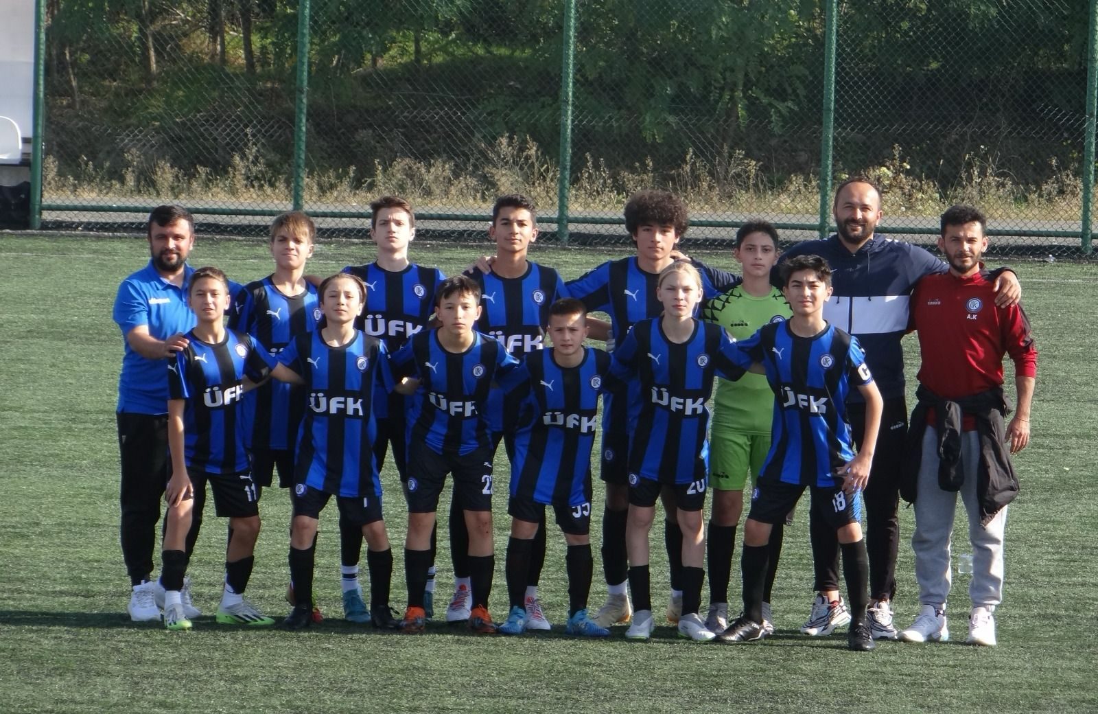 U-16 ve U-14 liglerinde normal sezon sona ererken play-off gruplarına