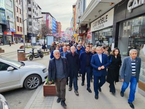 Cumhuriyet Halk Partisi’nin başarılı adayı Cumhur Öztürk, seçim çalışmalarına hız