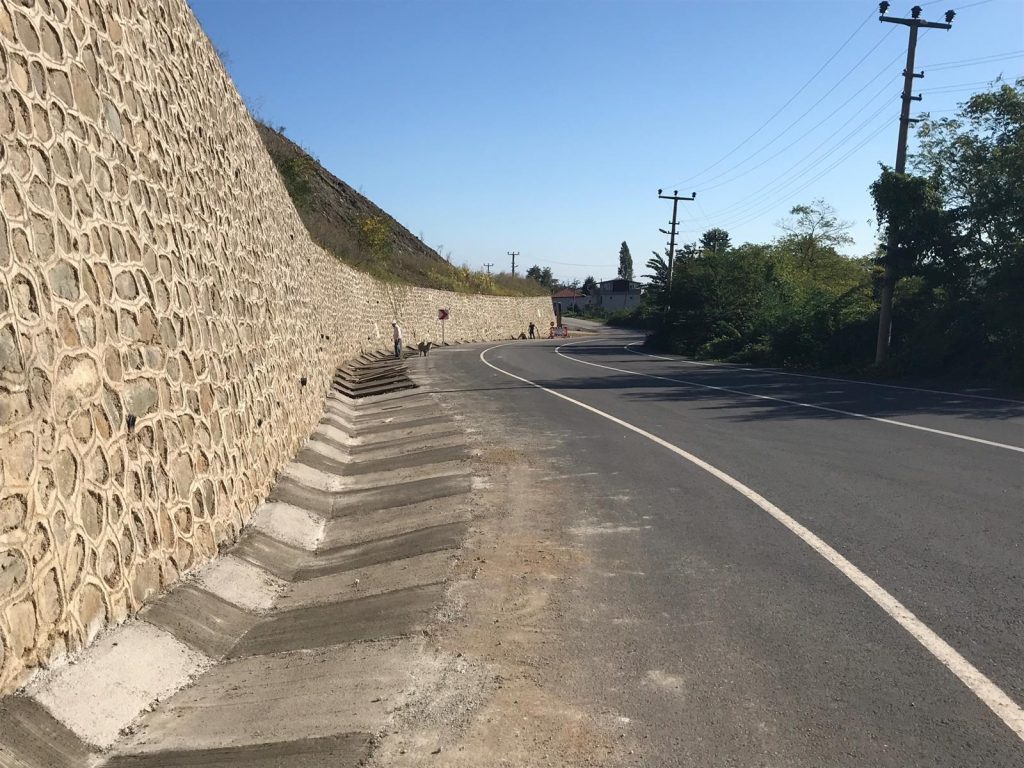KONFORLU VE ÖMÜRLÜK YOLLAR O1