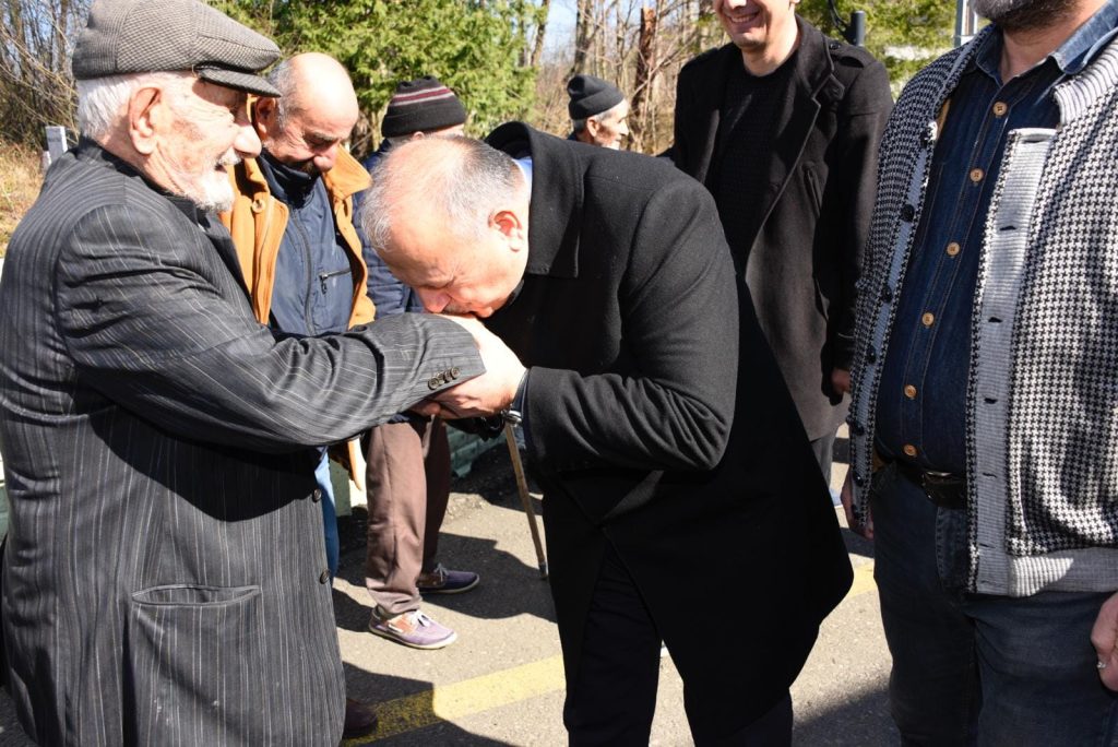 BAŞKAN TAVLI YAYCI VE NURETTİN MAHALLELERİNDE HALKLA BULUŞTU TA1 3