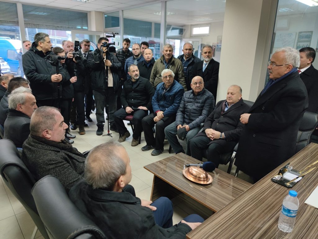 Başkan Güler ve Başkan Tavlı Vatandaşlarla Bir Araya Geldi TA2