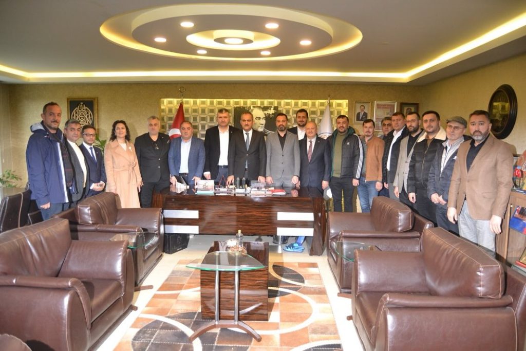 MİLLETVEKİLİ ÖZER’DEN, ÜTSO' YA ZİYARET U1