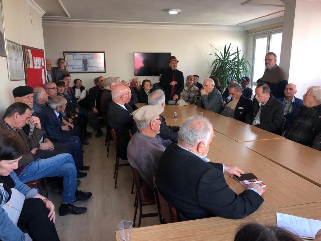 Chp ilçe başkanlığı değerlendirme toplantısı yaptı a4 4