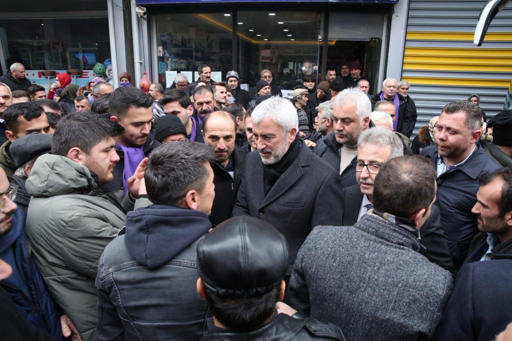 ENVER YILMAZ’DAN TEPEALAN’DA TARİHİ MİTİNGENVER YILMAZ SEVGİSİ ÇIĞ GİBİ BÜYÜYOR a5 7