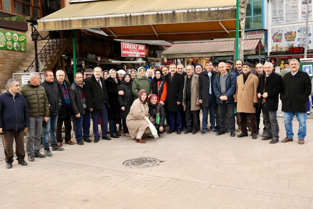 BAŞKAN ARPACIOĞLU ÜNYE'Yİ KARIŞ KARIŞ GEZİYOR ar