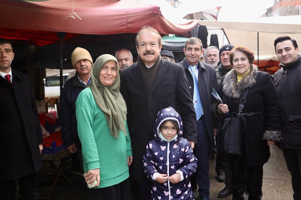 BAŞKAN ARPACIOĞLU ÜNYE'Yİ KARIŞ KARIŞ GEZİYOR ar7