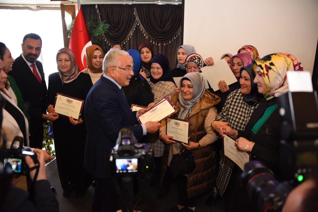 BAŞKAN GÜLER ve BAŞKAN TAVLI MUHTARLAR VE STK’LARLA BULUŞTU b2