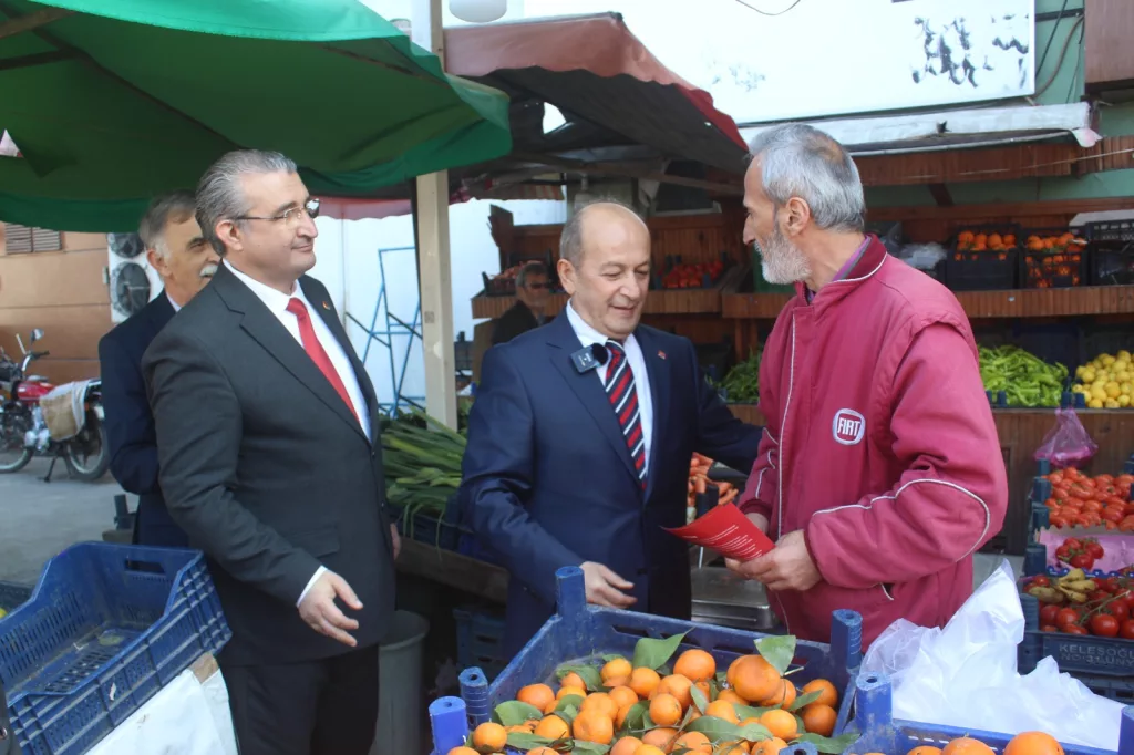 "CHP'nin Büyük Buluşması: Ünye'de 31 Mart Seçimleri İçin Coşkulu Ziyaretler" c6 2