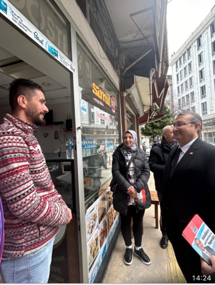 Başkan Öztürk, vatandaşla iç içe cu3