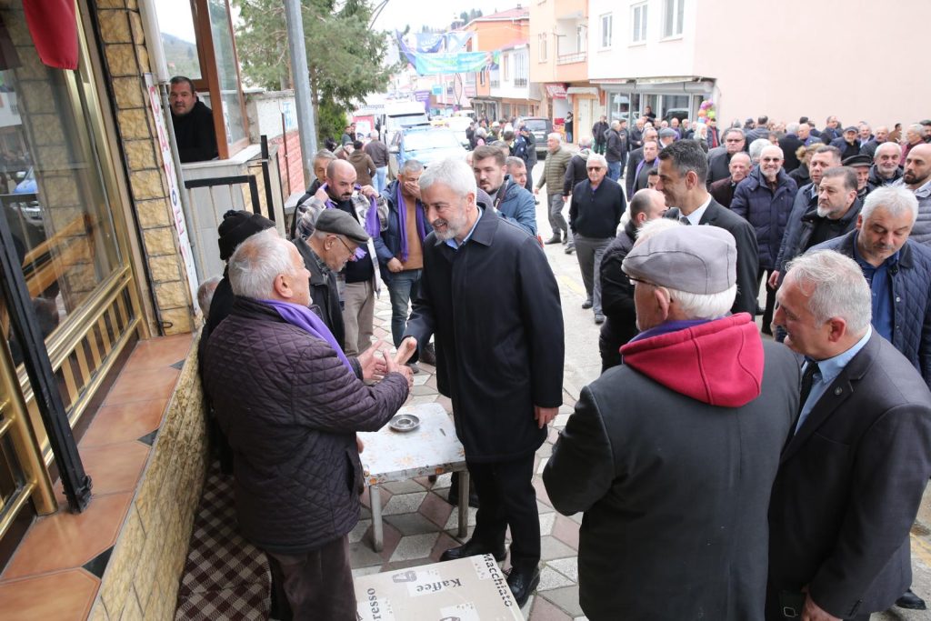 ENVER YILMAZ'DAN GÖVDE GÖSTERİSİKABADÜZ BÖYLE COŞKU GÖRMEDİ en4