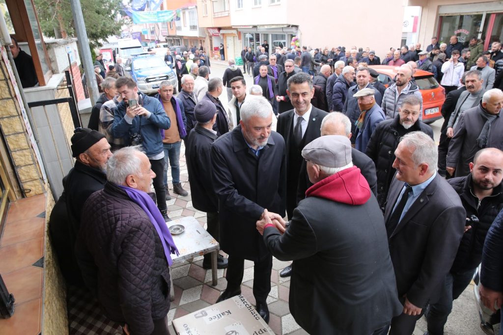 ENVER YILMAZ'DAN GÖVDE GÖSTERİSİKABADÜZ BÖYLE COŞKU GÖRMEDİ en5
